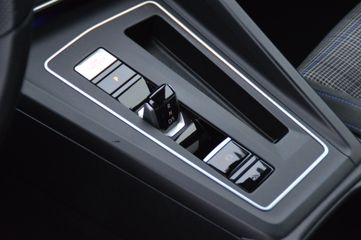 Voertuigafbeelding 81