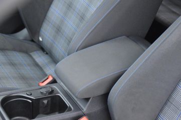 Voertuigafbeelding 82