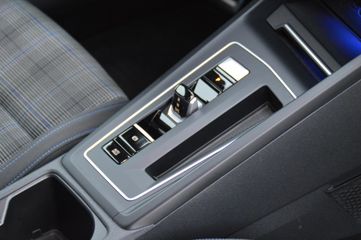 Voertuigafbeelding 93