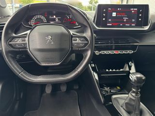 Voertuigafbeelding 30