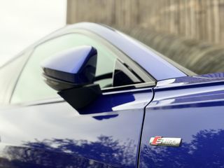 Voertuigafbeelding 63