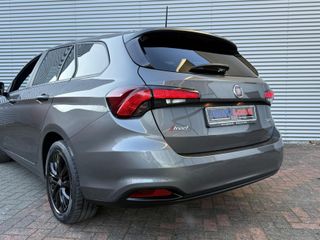 Voertuigafbeelding 18