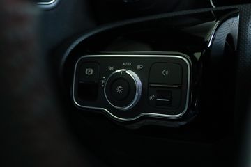 Voertuigafbeelding 32