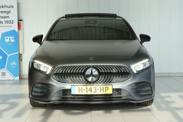 Voertuigafbeelding 9