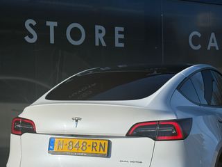 Voertuigafbeelding 8