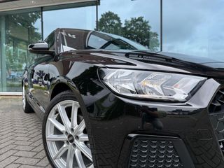 Voertuigafbeelding 24