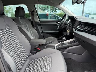 Voertuigafbeelding 30