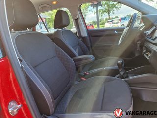 Voertuigafbeelding 12