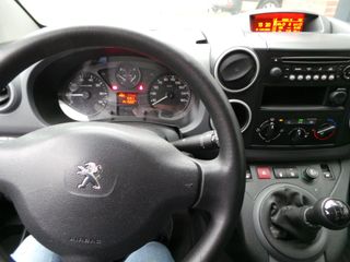 Voertuigafbeelding 13