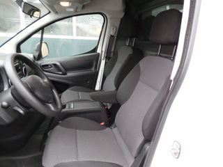 Voertuigafbeelding 7