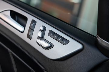 Voertuigafbeelding 13