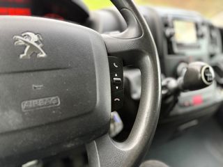 Voertuigafbeelding 28