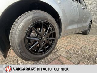 Voertuigafbeelding 19