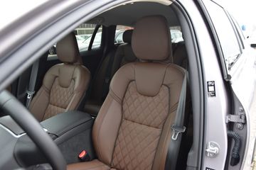 Voertuigafbeelding 14