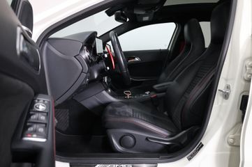 Voertuigafbeelding 11