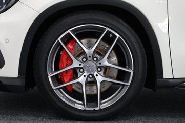 Voertuigafbeelding 9