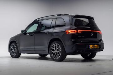 Voertuigafbeelding 2