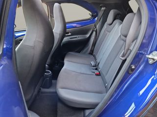 Voertuigafbeelding 12