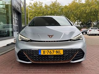 Voertuigafbeelding 12