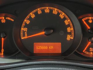 Voertuigafbeelding 8