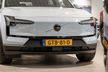 Voertuigafbeelding 10