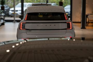 Voertuigafbeelding 3