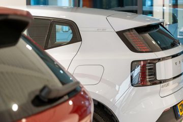 Voertuigafbeelding 8