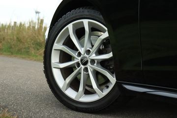 Voertuigafbeelding 12