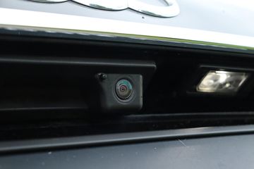 Voertuigafbeelding 9