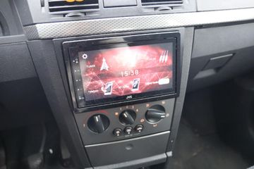 Voertuigafbeelding 6