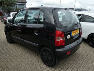 Voertuigafbeelding 5