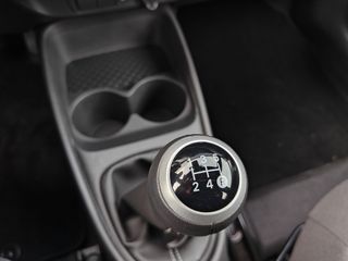 Voertuigafbeelding 17