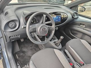 Voertuigafbeelding 9