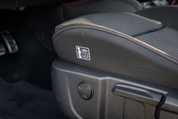 Voertuigafbeelding 12