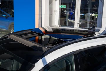 Voertuigafbeelding 6