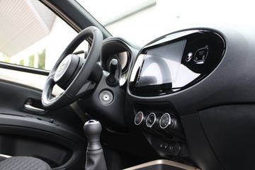 Voertuigafbeelding 24