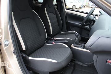 Voertuigafbeelding 25