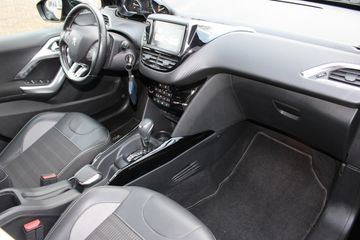 Voertuigafbeelding 13