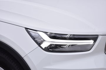 Voertuigafbeelding 8