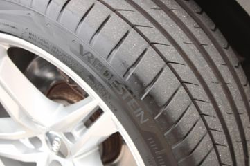 Voertuigafbeelding 12