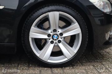 Voertuigafbeelding 31