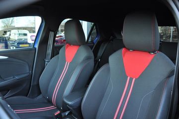 Voertuigafbeelding 3