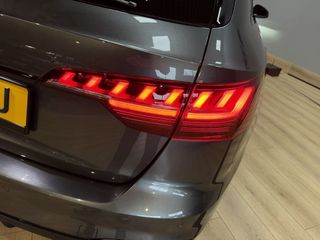 Voertuigafbeelding 10