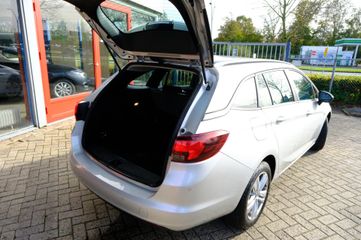 Voertuigafbeelding 8