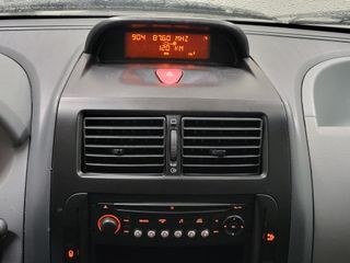 Voertuigafbeelding 10