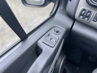 Voertuigafbeelding 38