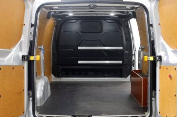 Voertuigafbeelding 4