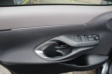 Voertuigafbeelding 12