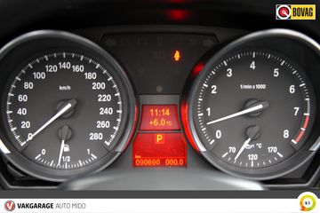 Voertuigafbeelding 3