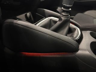 Voertuigafbeelding 26